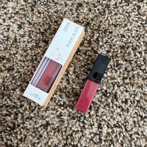 Lip Duo